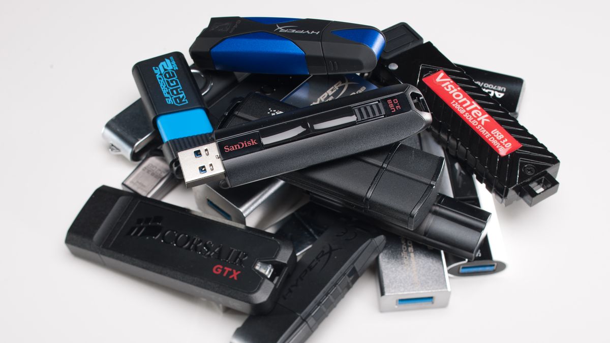 How to identify real and fake USB flash drives to avoid data loss?